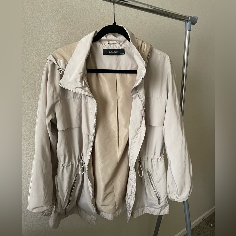 Zara Beige Raincoat - Size L (fits Size S as a Parka)